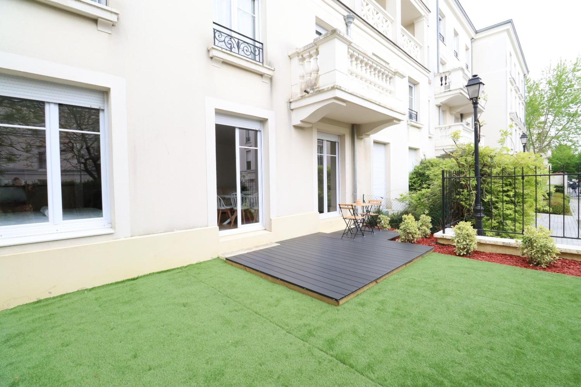 La Boheme By Plaza Apartment Serris Exterior photo